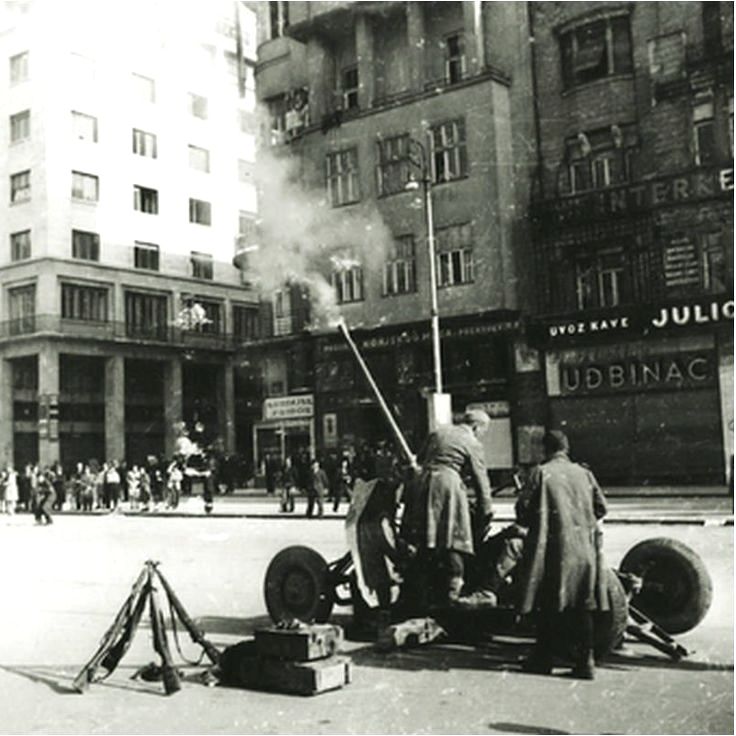 Trg bana Jelačića, svibanj 1945. godine